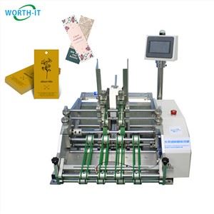 Máy chèn nhãn giấy