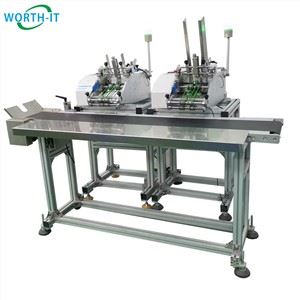 Đối chiếu sản phẩm theo lô với băng tải